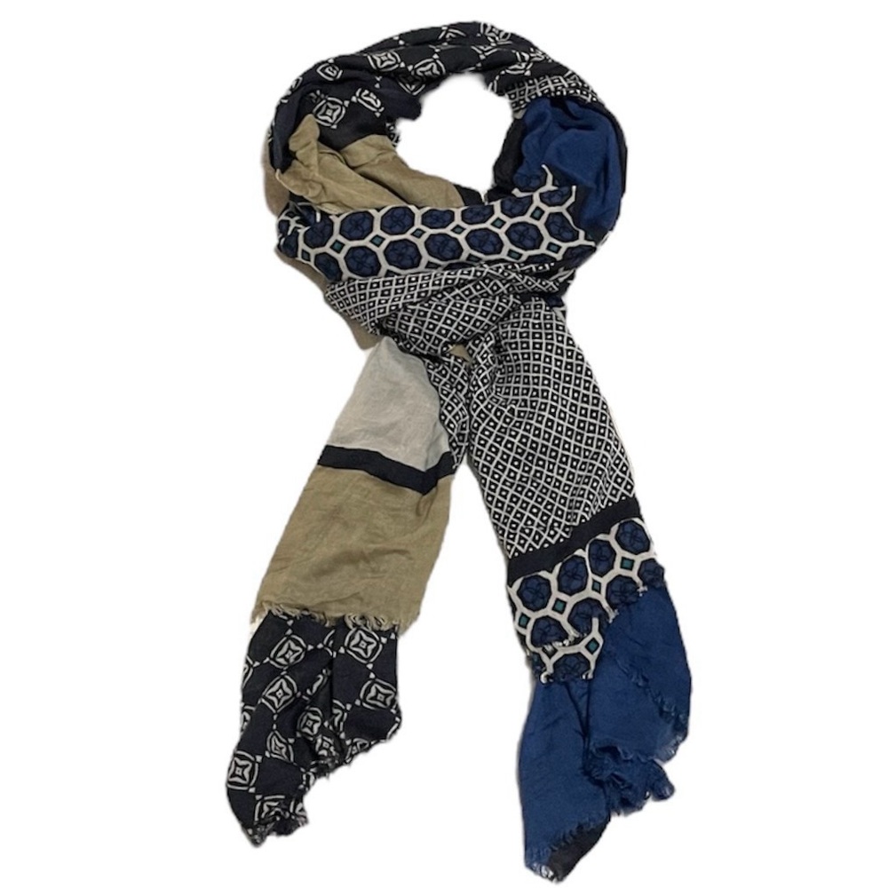 Ann Taylor Mixed Pattern Geometric Oblong Scarf/Shawl NWT